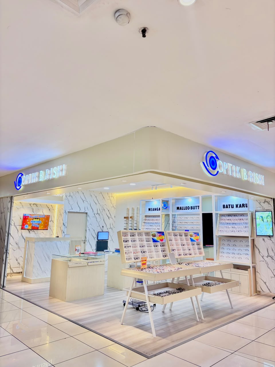 Gerai Optik B. Riski – City Plaza Jatinegara