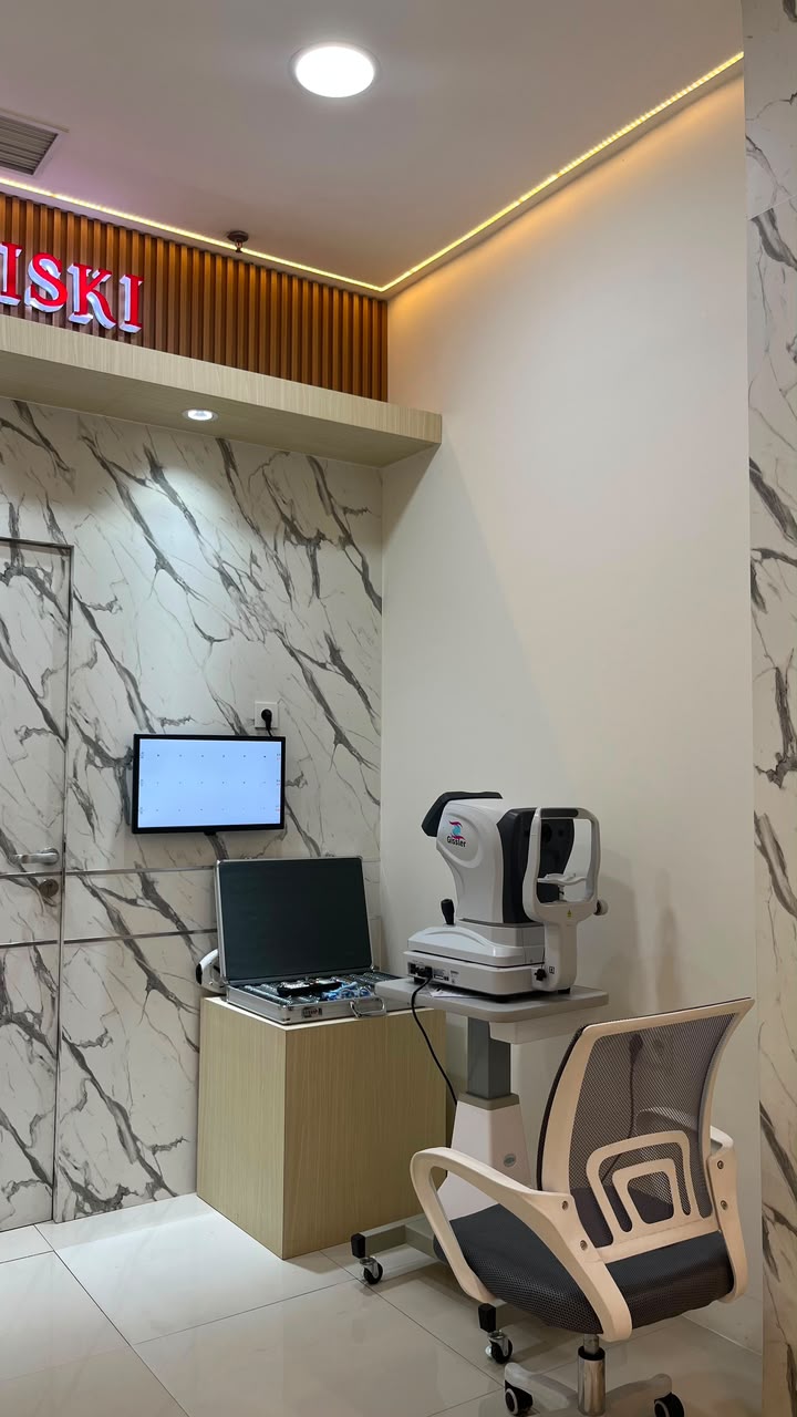 Gerai Optik B. Riski – Metropolitan Mall Cileungsi